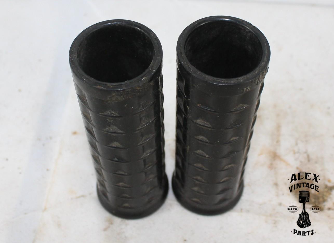 Poignés noires NOS Harley-Davidson WL 1942-1947