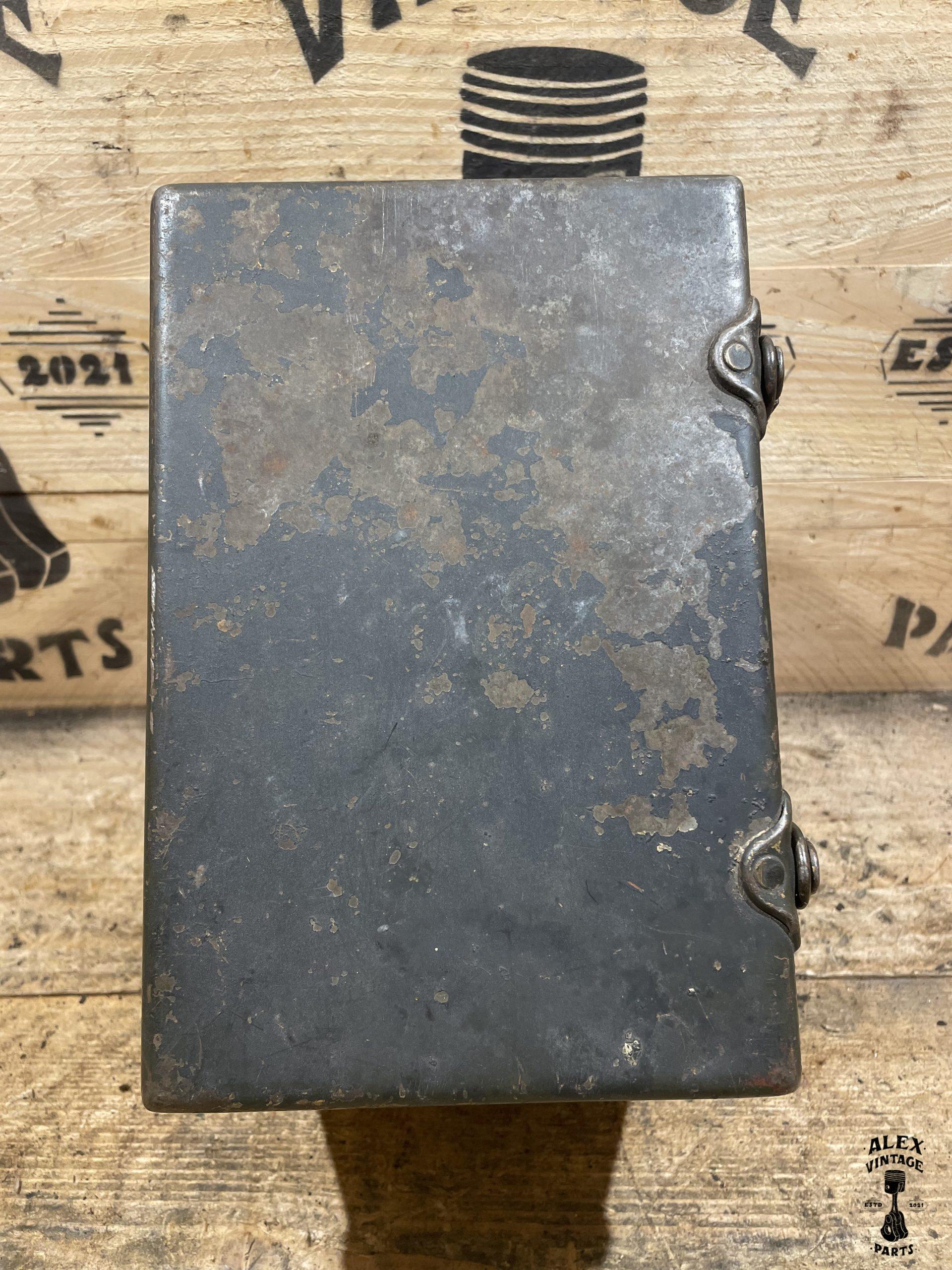 Boite à outil garde boue avant Harley-Davidson 1942 WLC