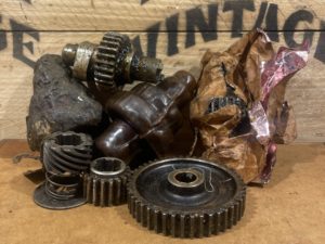 Distribution complète NOS Harley-Davidson 750 WLA WLC WL