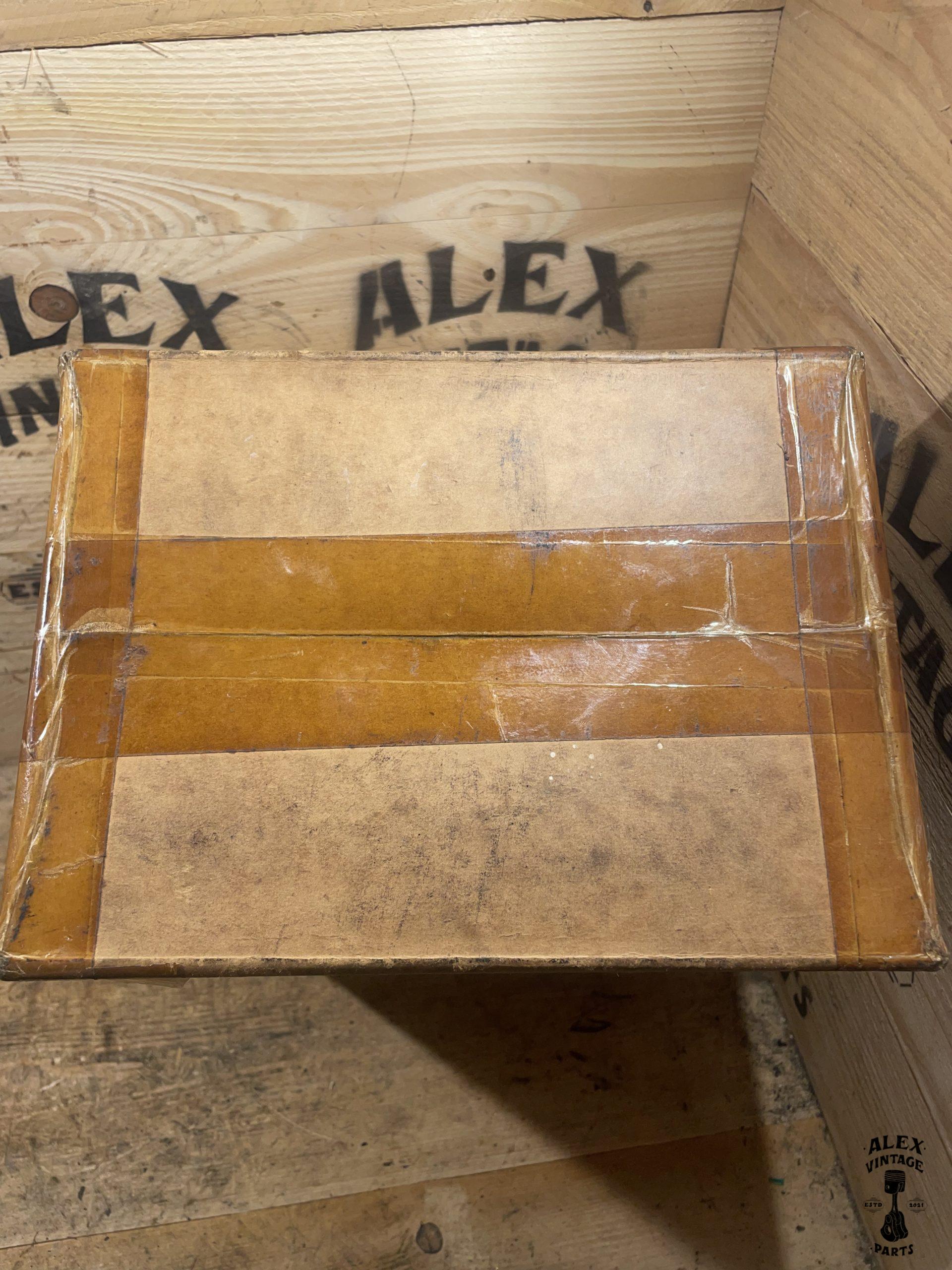 Paire de carter moteur NOS Harley-Davidson 750 WLA WLC WL