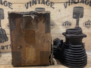 Paire de cylindres NOS Harley-Davidson 750 WLA WLC WL