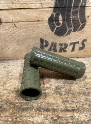 Paire poignées vertes Harley-Davidson WLC